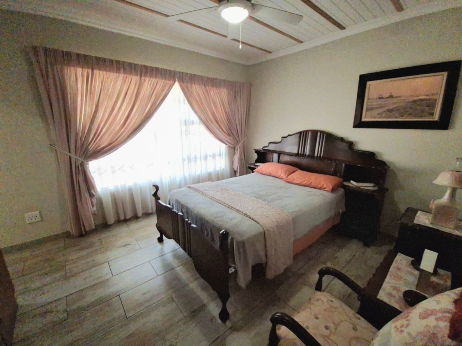 5 Bedroom Property for Sale in Koster North West